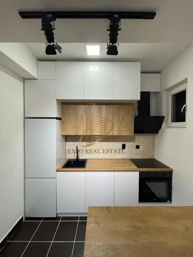 Prodaja, jednosoban stan, 50m², Bulevar Evrope, Novi Sad Sve Podlokacije