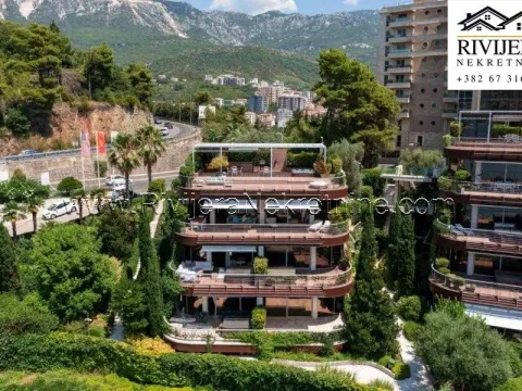 Sale, house, 500m², Budva, Crna Gora - image 1