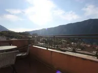 Prodaja, dvosoban stan, 62m², Dobrota, Kotor - image 4