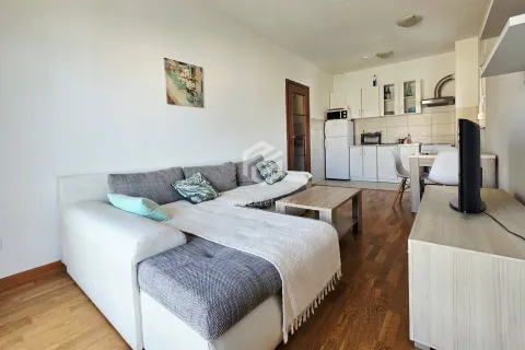 Rent, one bedroom apartment, 48m², City Kvart, Podgorica - image 3