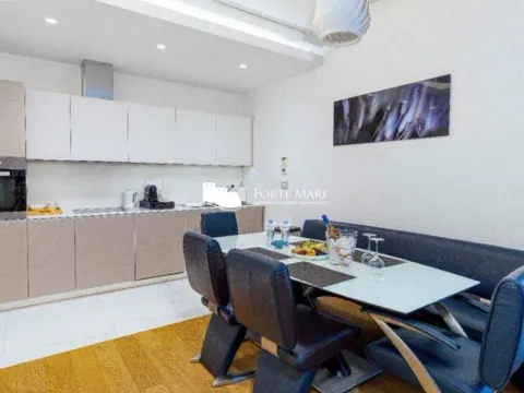 Prodaja, stan, 97m², Budva, Crna Gora - image 8