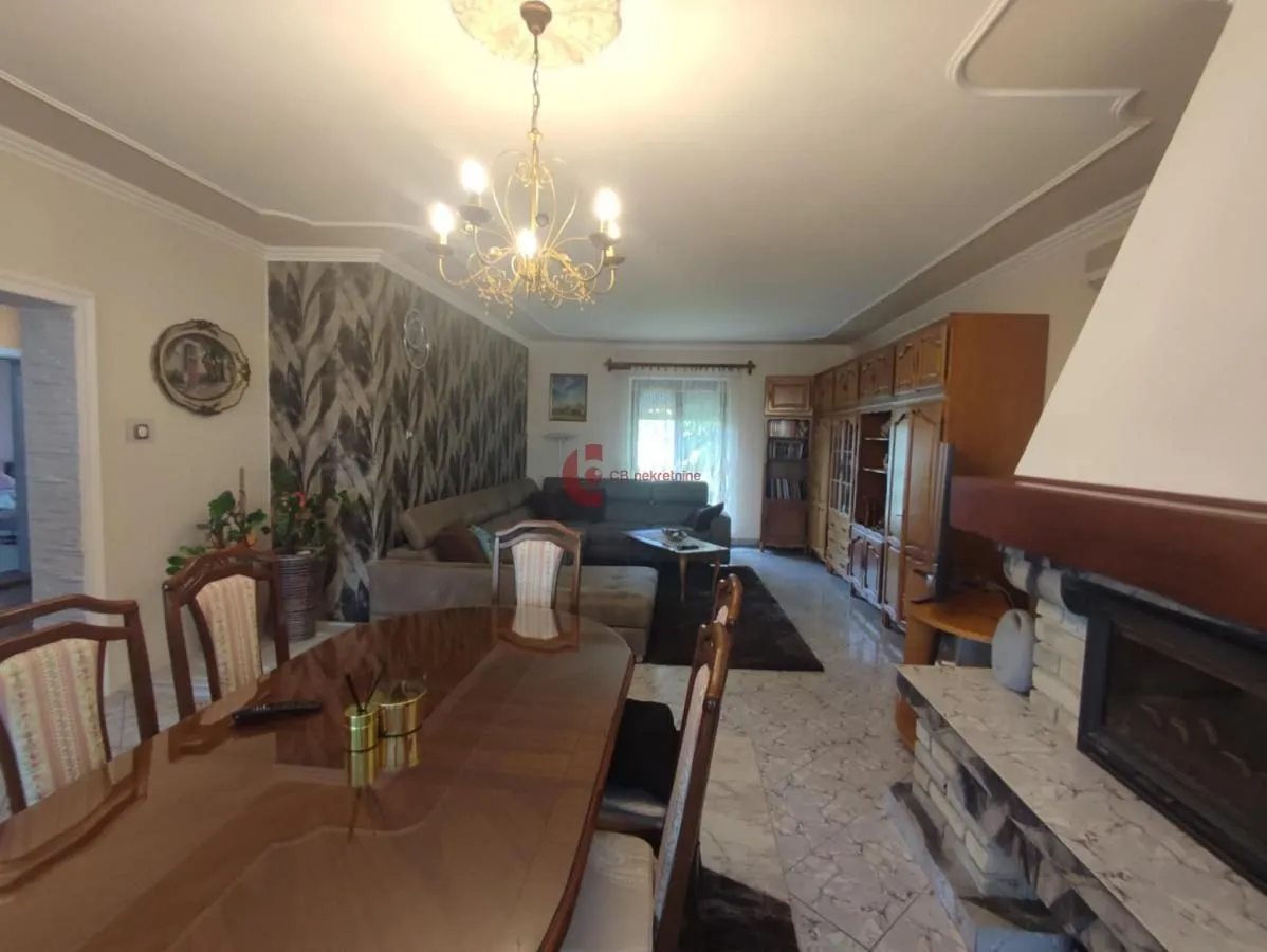 Prodaja, kuća, 300m², Hajdukovo, Subotica