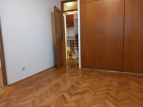 Prodaja, jednosoban stan, 38m², Centar, Novi Sad - image 4