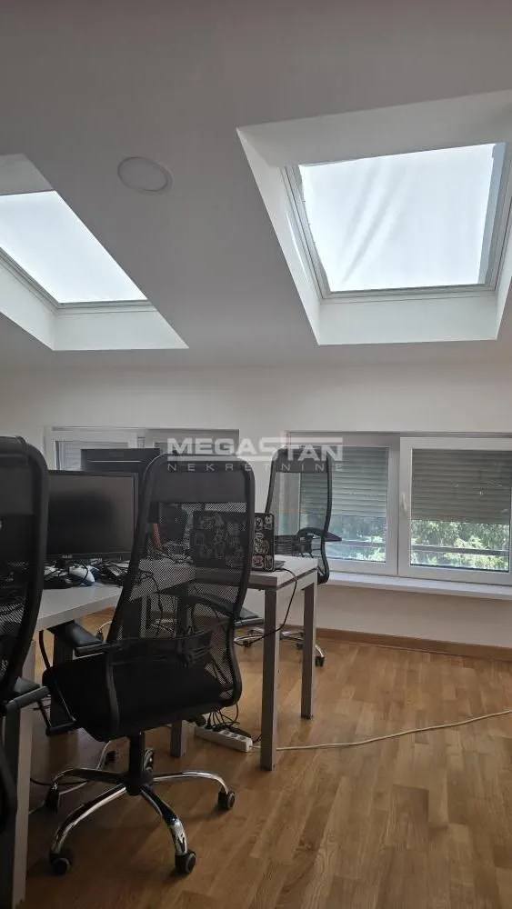 Sale, four bedroom apartment, 154m², Savski Venac, Beograd
