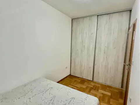 Rent, one bedroom apartment, 36m², Stari Aerodrom, Podgorica - image 6