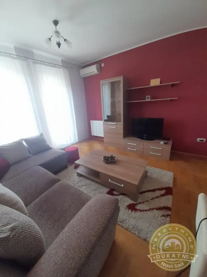 Prodaja, dvosoban stan, 48m², Bulevar Evrope, Novi Sad Sve Podlokacije