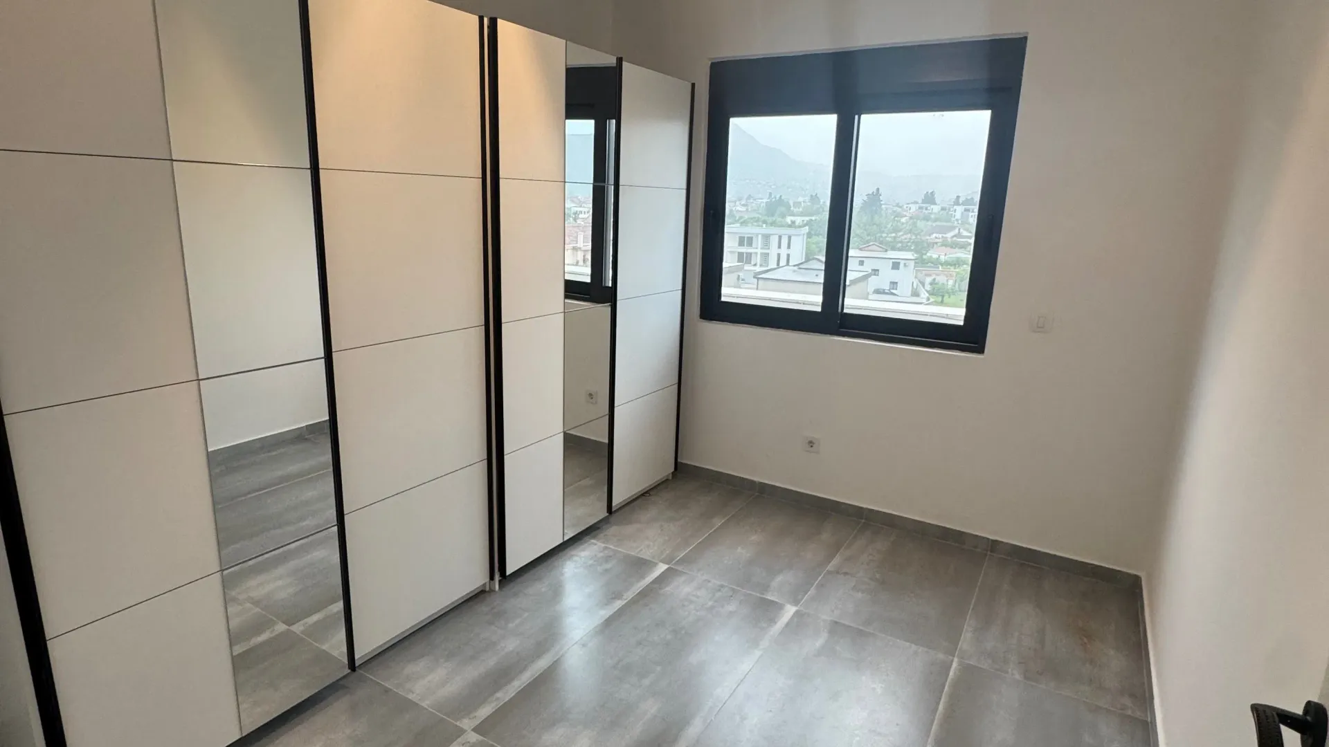 Rent, three bedroom apartment, 132m², Polje, Bar