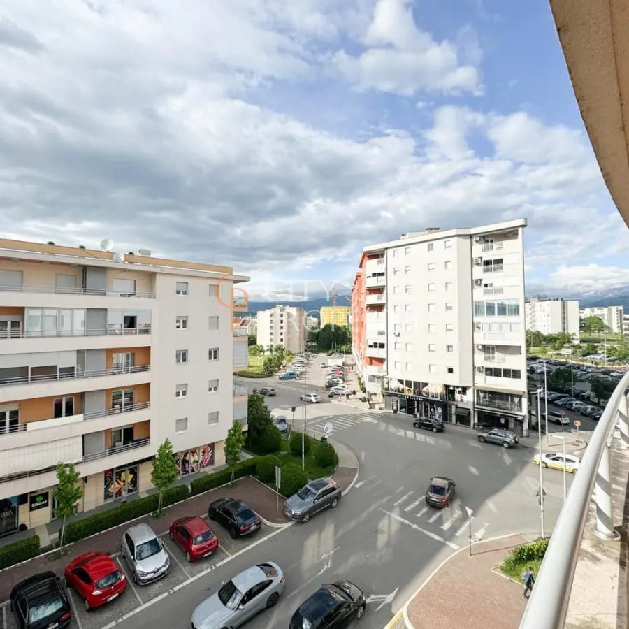 Izdavanje, stan, 75m², City Kvart, Podgorica