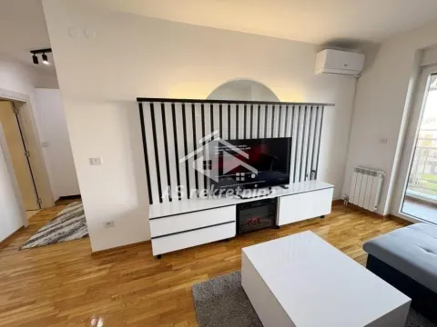 Rent, two bedroom apartment, 52m², Hala Pionir, Palilula Sve Podlokacije - image 3