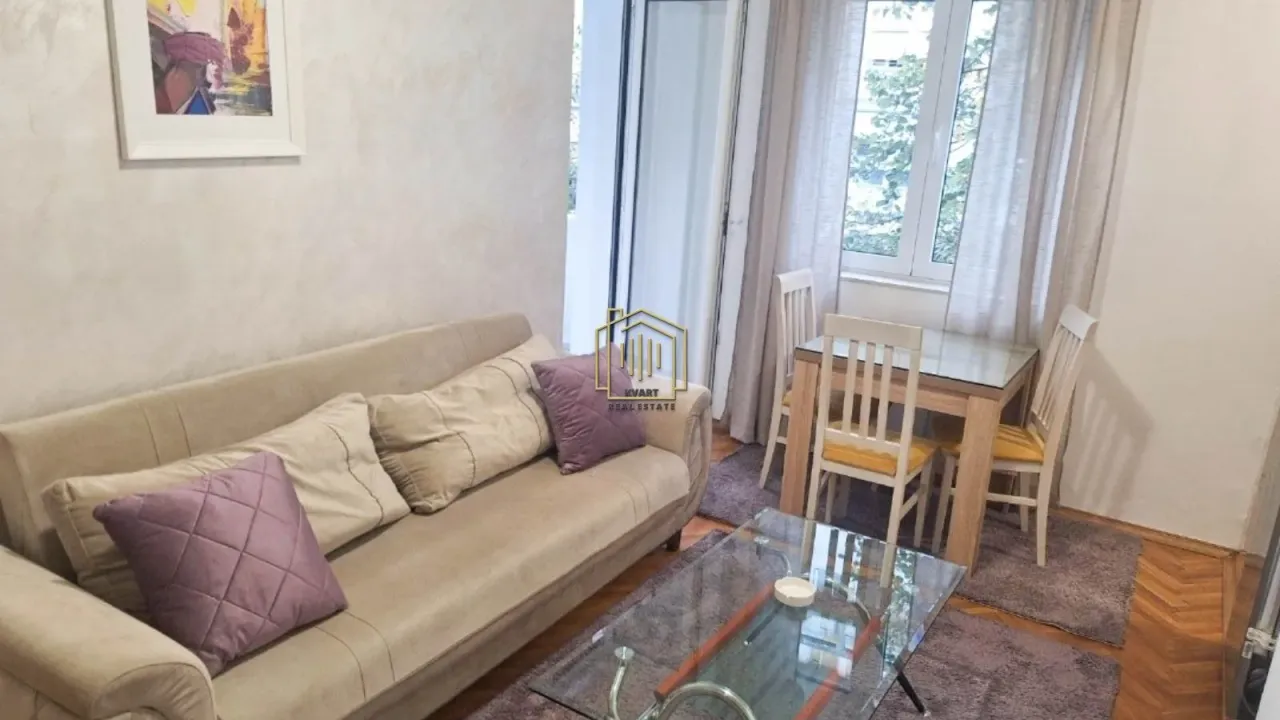 Izdavanje, jednosoban stan, 38m², Podgorica, Crna Gora