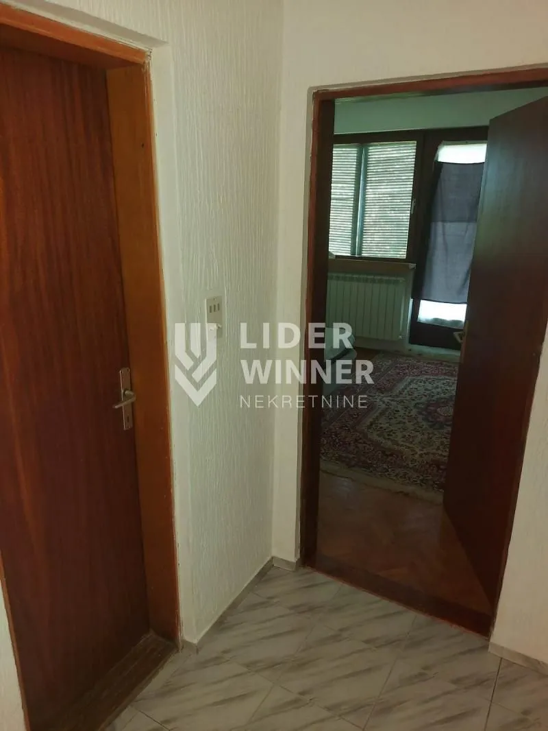 Sale, house, 247m², Voždovac Sve Podlokacije, Beograd