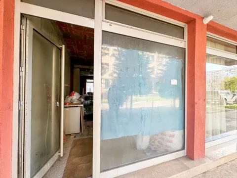 Sale, office space, 90m², Preko Morače, Podgorica - image 1