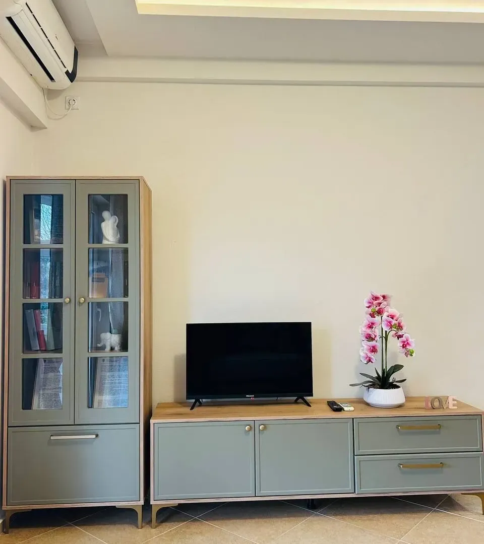 Rent, one bedroom apartment, 36m², Dobrota, Kotor