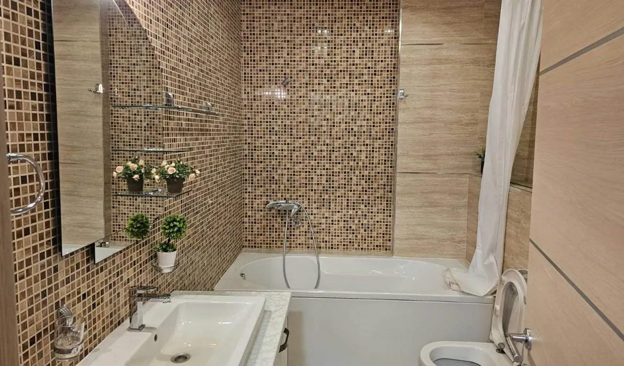 Prodaja, dvosoban stan, 104m², Centar, Budva