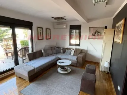 Sale, apartment, 160m², Severni Bulevar, Zvezdara Sve Podlokacije