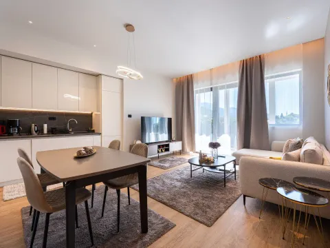 Prodaja, dvosoban stan, 89m², Porto Montenegro, Tivat - image 6