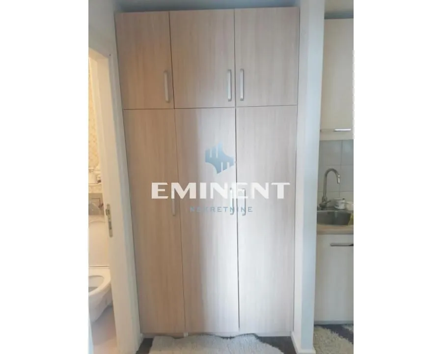 Sale, apartment, 62m², Novi Beograd Blok 28, Novi Beograd Sve Podlokacije