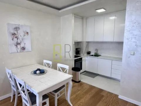Rent, two bedroom apartment, 68m², Central Point, Podgorica - image 4