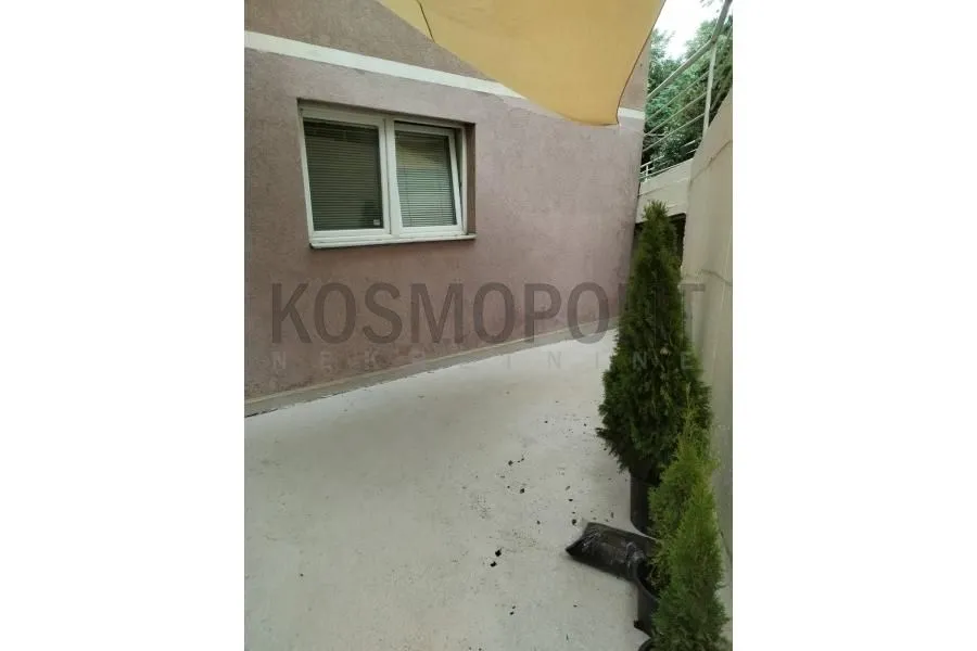 Prodaja, stan, 82m², Kneževac, Beograd