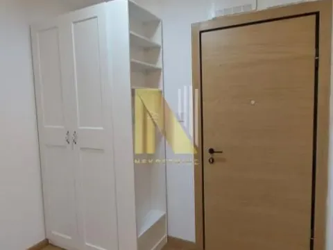 Izdavanje, garsonjera, 30m², Bulevar Oslobodjenja, Novi Sad Sve Podlokacije - image 14