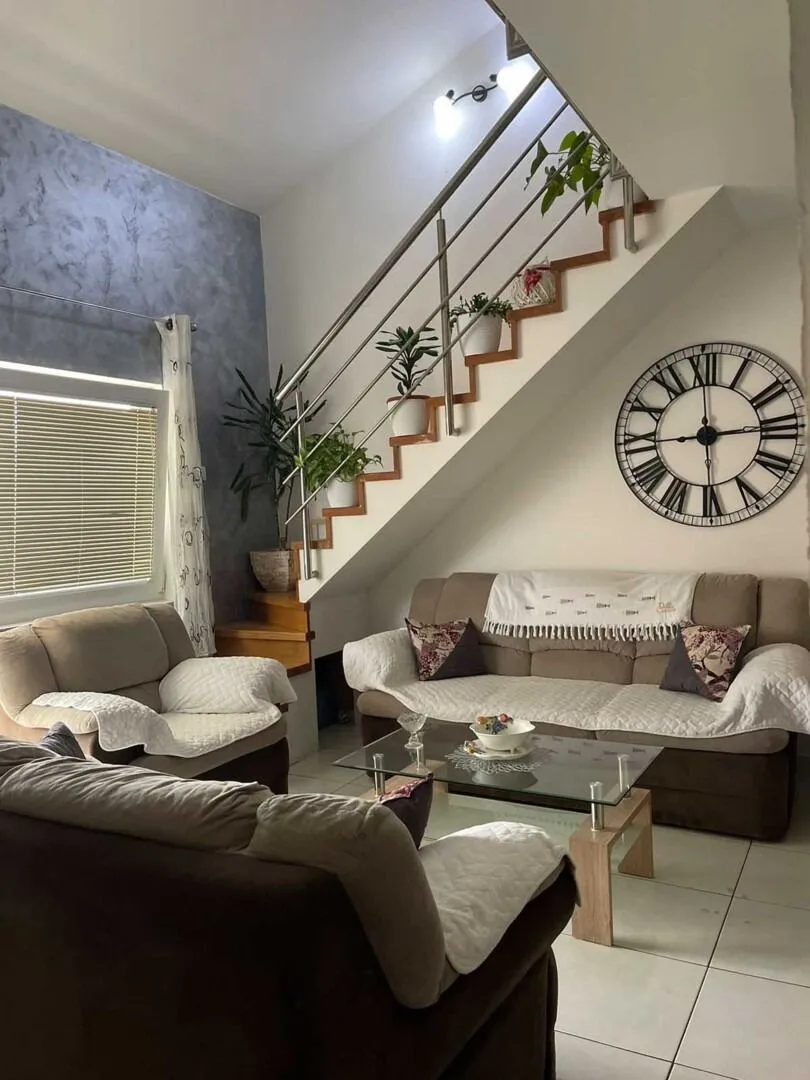 Prodaja, trosoban stan, 55m², Dumidran, Tivat