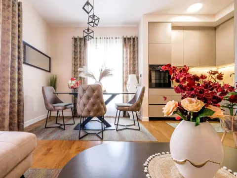 Sale, two bedroom apartment, 70m², Dumidran, Tivat - image 12