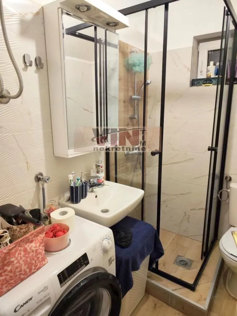 Rent, one bedroom apartment, 42m², Autokomanda, Voždovac Sve Podlokacije