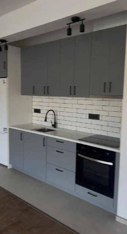 Izdavanje, jednosoban stan, 42m², Topla, Herceg Novi