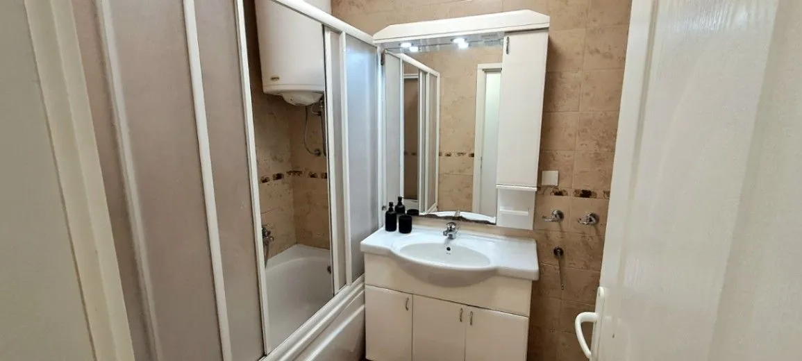 Prodaja, dvosoban stan, 56m², Rotkvarija, Novi Sad Sve Podlokacije