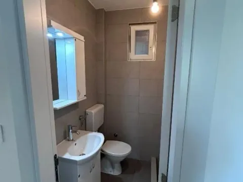 Rent, two bedroom apartment, 53m², Karaburma, Palilula Sve Podlokacije - image 7