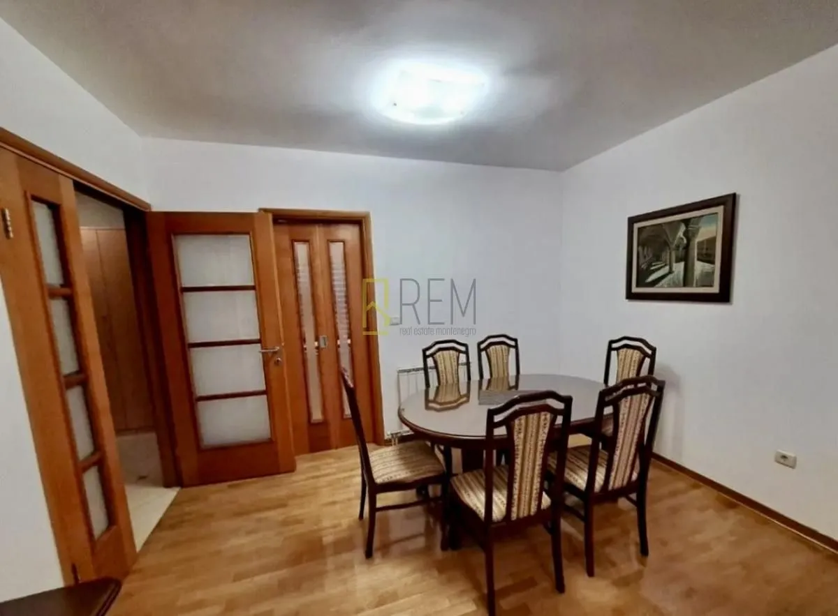 Izdavanje, jednosoban stan, 62m², Preko Morače, Podgorica