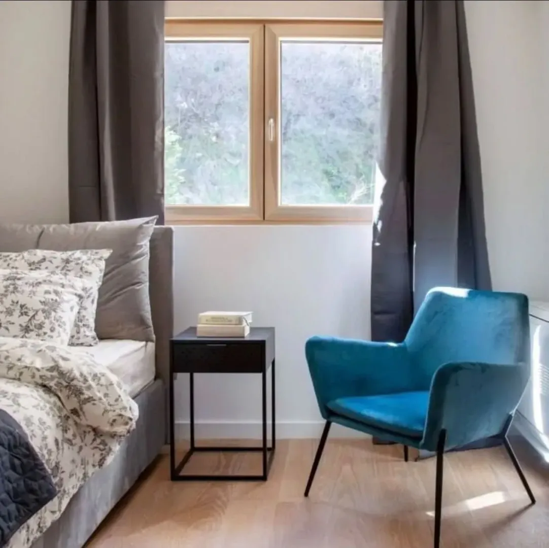Prodaja, dvosoban stan, 73m², Škaljari, Kotor