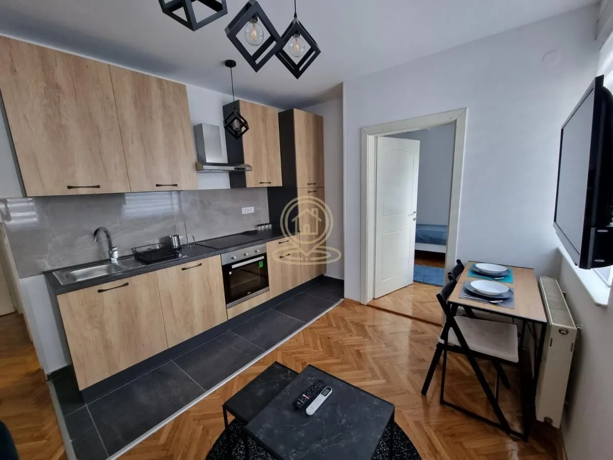 Izdavanje, jednosoban stan, 31m², Grbavica, Novi Sad Sve Podlokacije