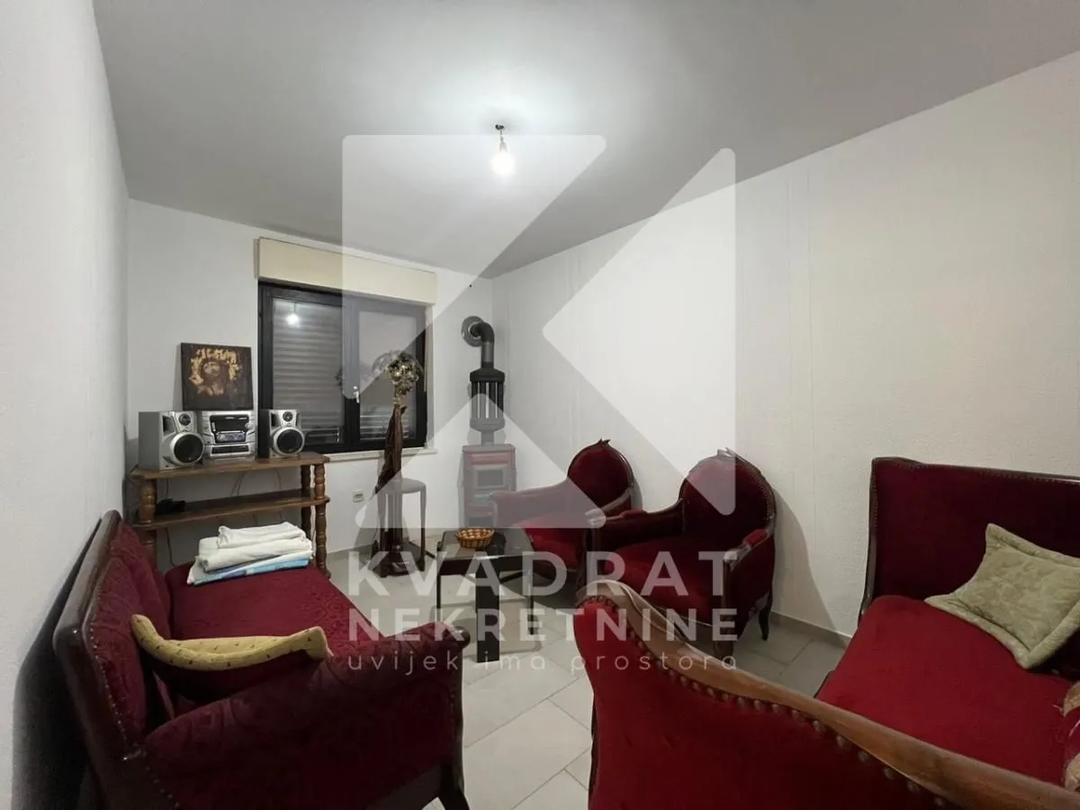Izdavanje, dvosoban stan, 45m², Donja Gorica, Podgorica