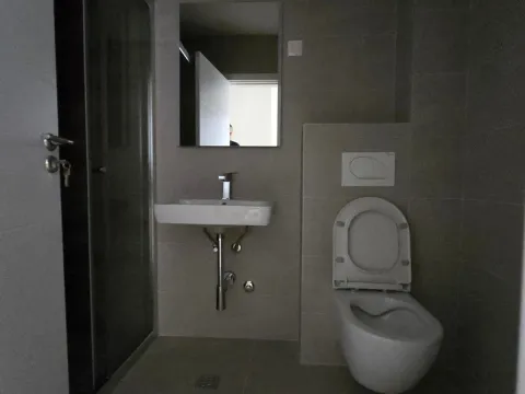 Prodaja, jednosoban stan, 45m², Pobrežje, Podgorica - image 4