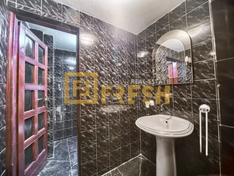 Rent, house, 280m², Gorica C, Podgorica - image 14