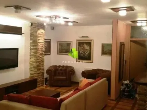 Izdavanje, dvosoban stan, 78m², Medijana, Niš