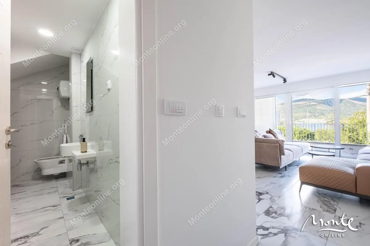 Prodaja, kuća, 100m², Đuraševići, Tivat