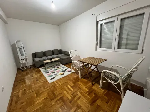 Rent, two bedroom apartment, 64m², Krivi Most, Podgorica - image 2