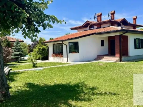 Sale, house, 349m², Skupljen, Vladimirci - image 7