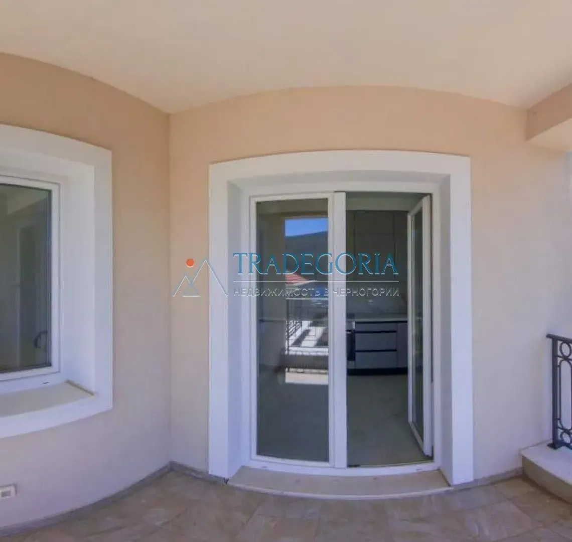 Prodaja, trosoban stan, 225m², Đenovići, Herceg Novi