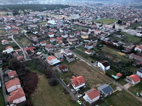 Sale, land lot, 2000m², Podgorica, Crna Gora - image 7