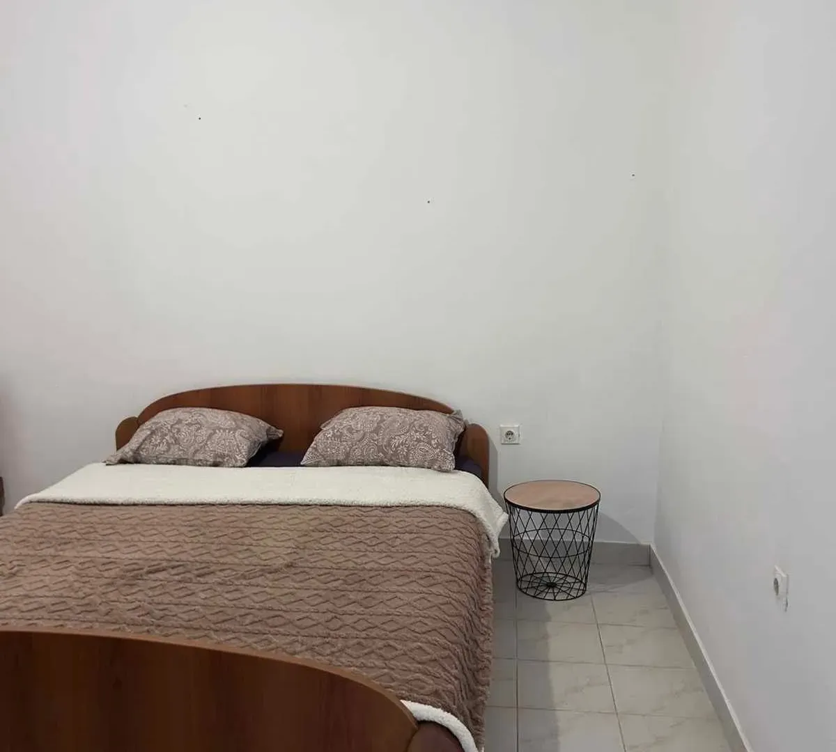 Rent, one bedroom apartment, 45m², Zagorič, Podgorica