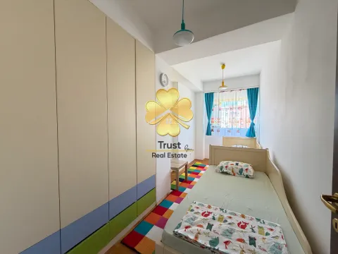 Dječija soba sa krevetom i ugradnim plakarom. - image 16