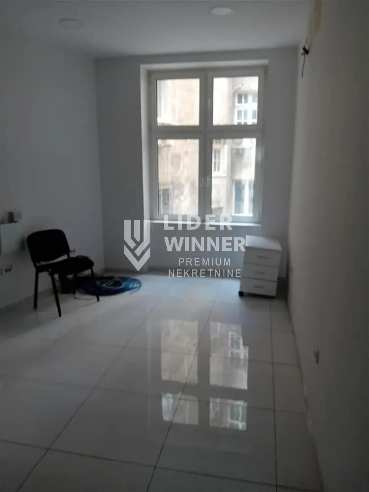Izdavanje, poslovni prostor, 197m², Stari Grad, Beograd