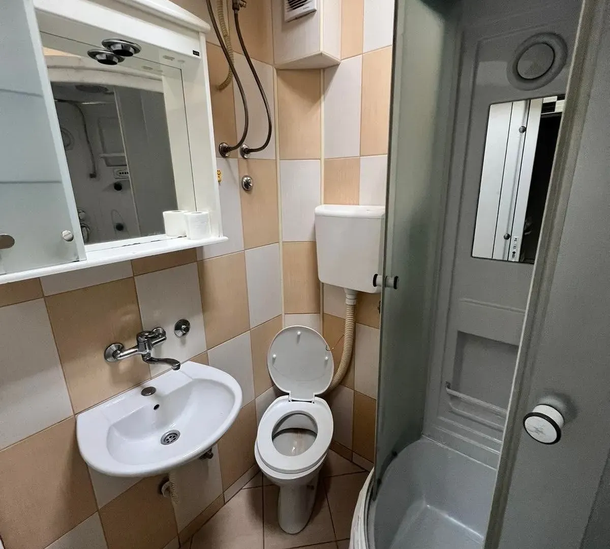 Rent, house, 120m², Mirijevo Sve Podlokacije, Beograd