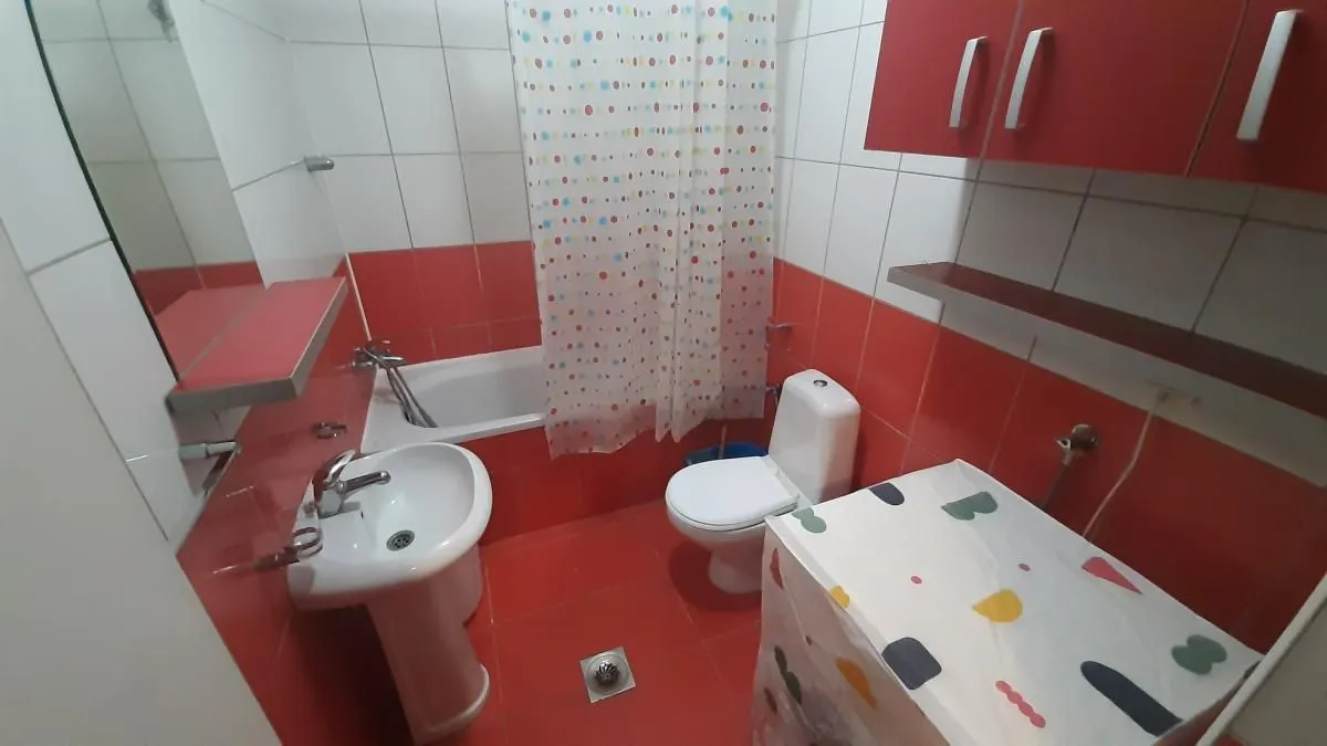 Izdavanje, dvosoban stan, 48m², Nova Detelinara, Novi Sad Sve Podlokacije