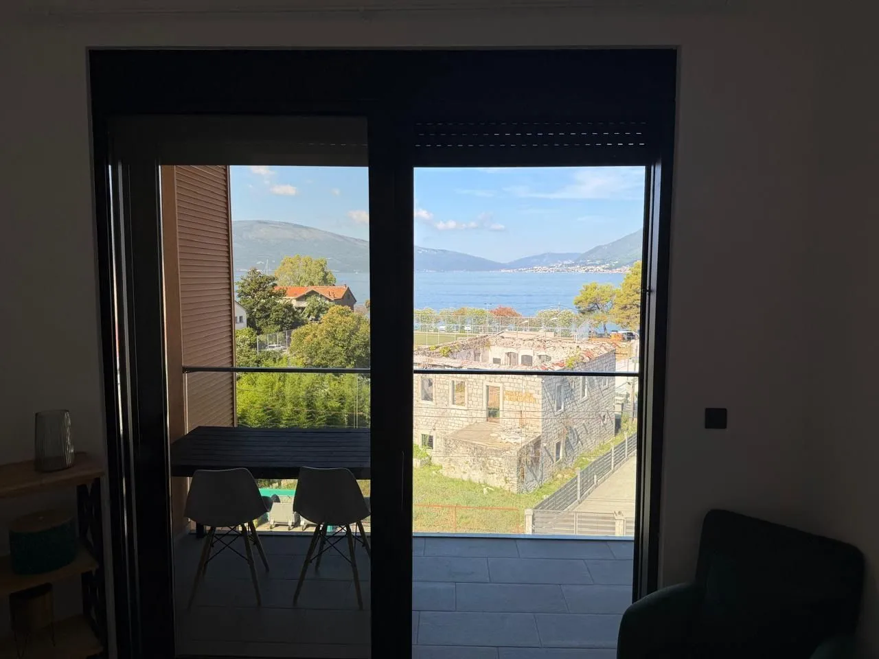 Prodaja, dvosoban stan, 50m², Donja Lastva, Tivat