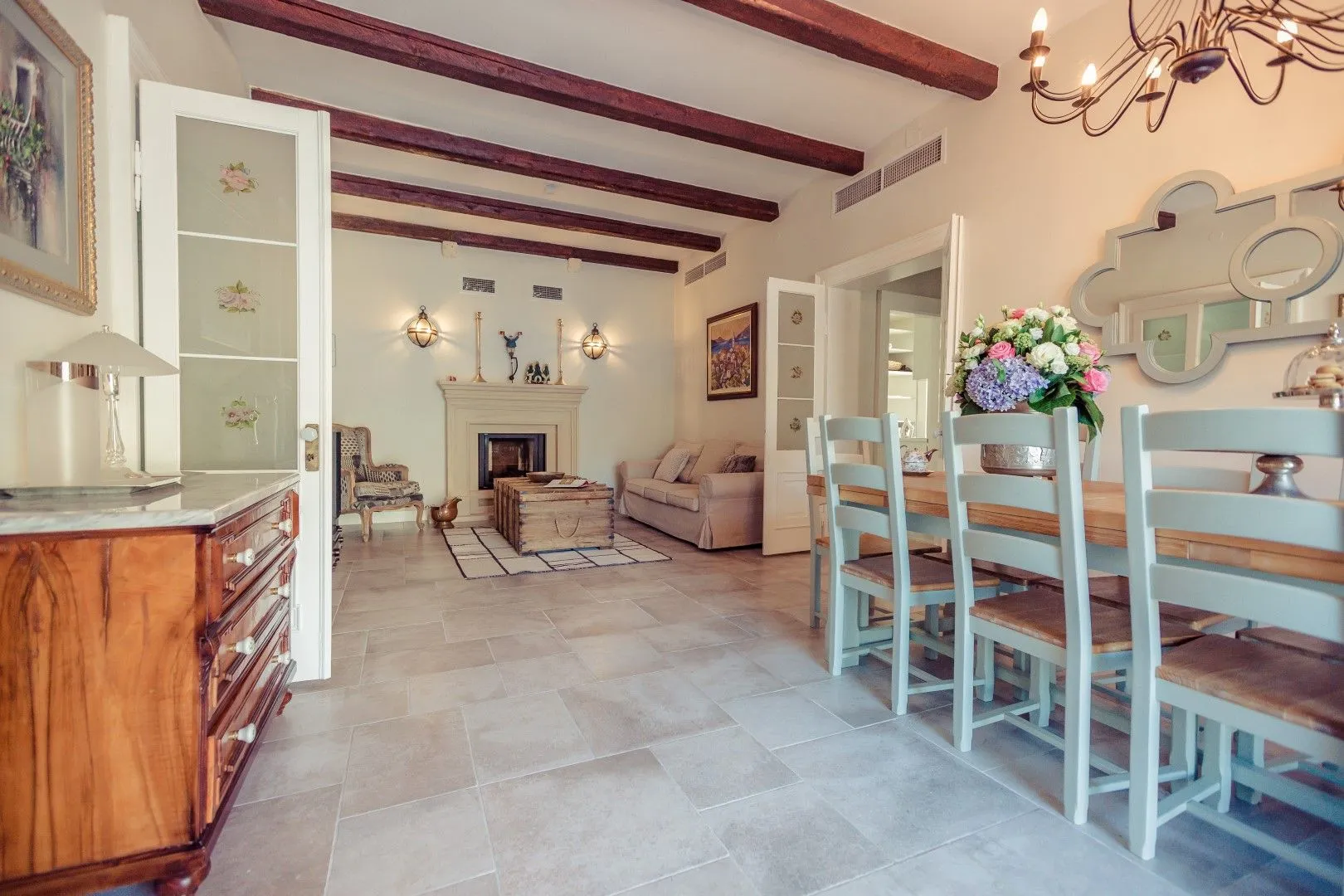 Rent, house, 350m², Kostanjica, Kotor