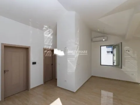 Prodaja, dvosoban stan, 82m², Đenovići, Herceg Novi - image 12